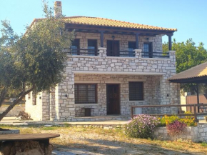 Villa Monolia